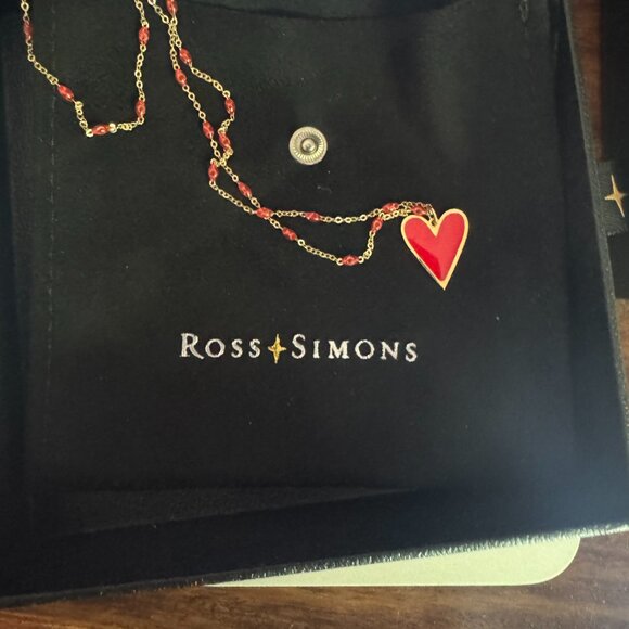 Italian Personalized (Letter "M") Red Enamel Heart Necklace in 14kt Yellow Gold - Picture 4 of 5